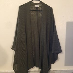 Universal Threads Shawl